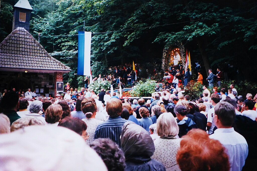 Horror pur oder transzendent? Die Marienerscheinungen in Marpingen von 1999