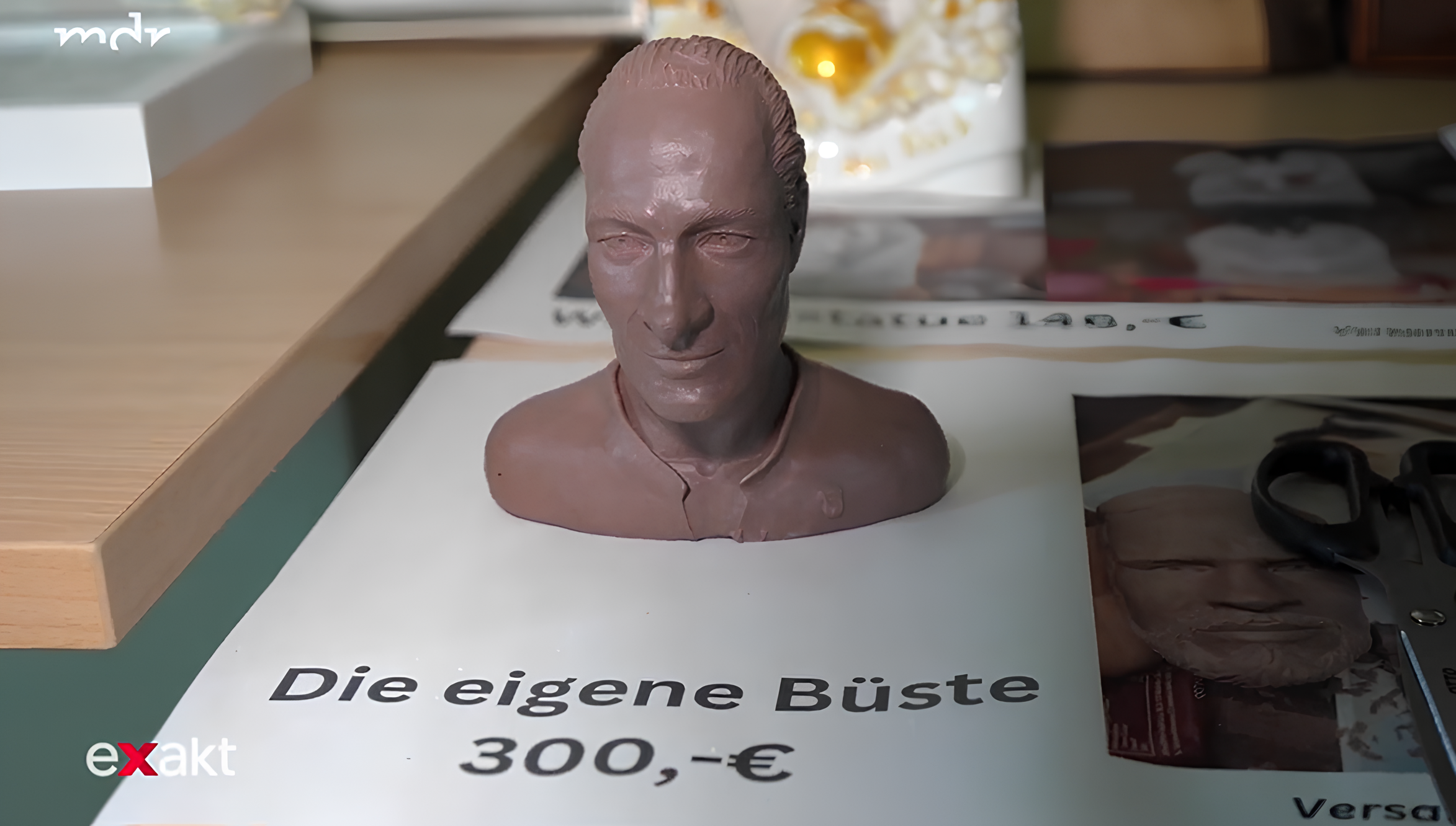 „Es gibt keinen König“: Zwei neue Filmbeiträge zum KRD