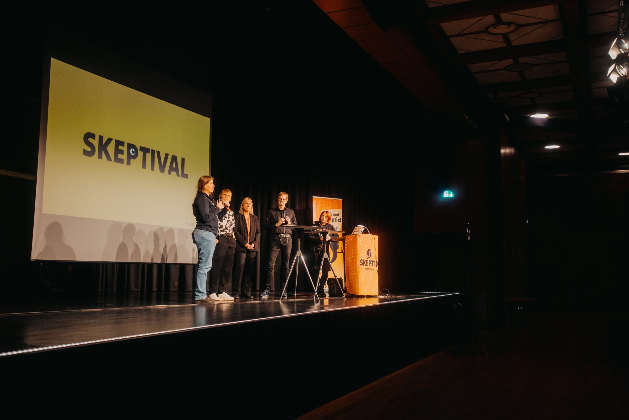 Podcast „Radiowissen“: Das Drehbuch der Manipulation